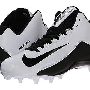 Nike Alpha Strike 2 3/4 TD. Size 5. Brand NEW
